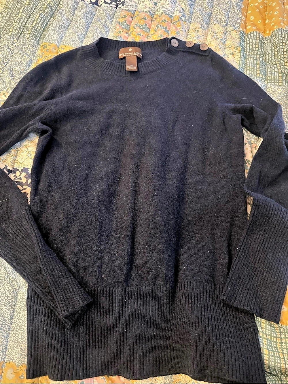 PENN WRIGHT MANSON Cashmere Button Shoulder Sweater Medium